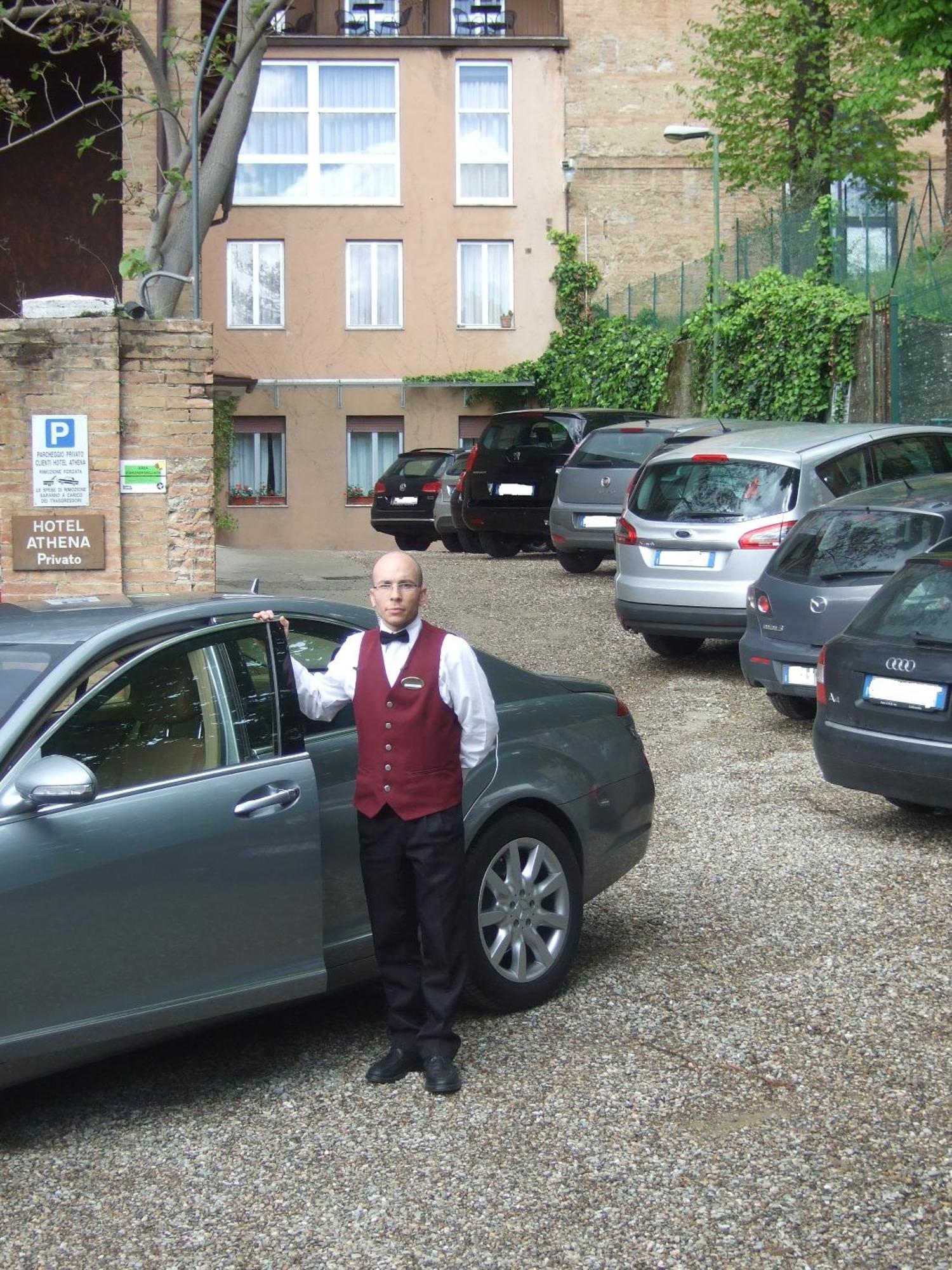 Hotel Athena Siena Bagian luar foto