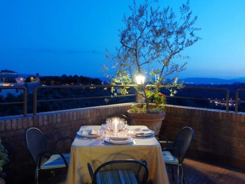 Hotel Athena Siena Bagian luar foto
