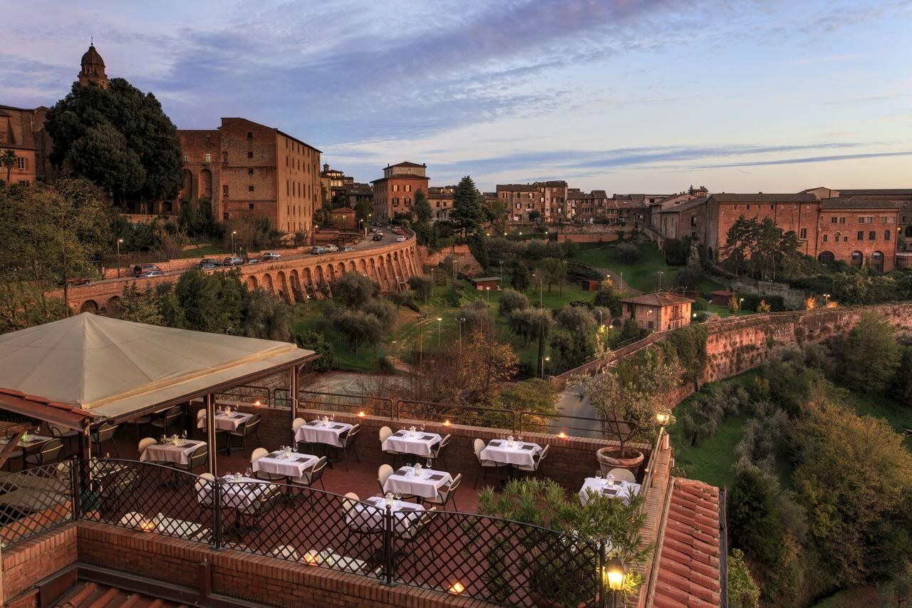 Hotel Athena Siena Bagian luar foto