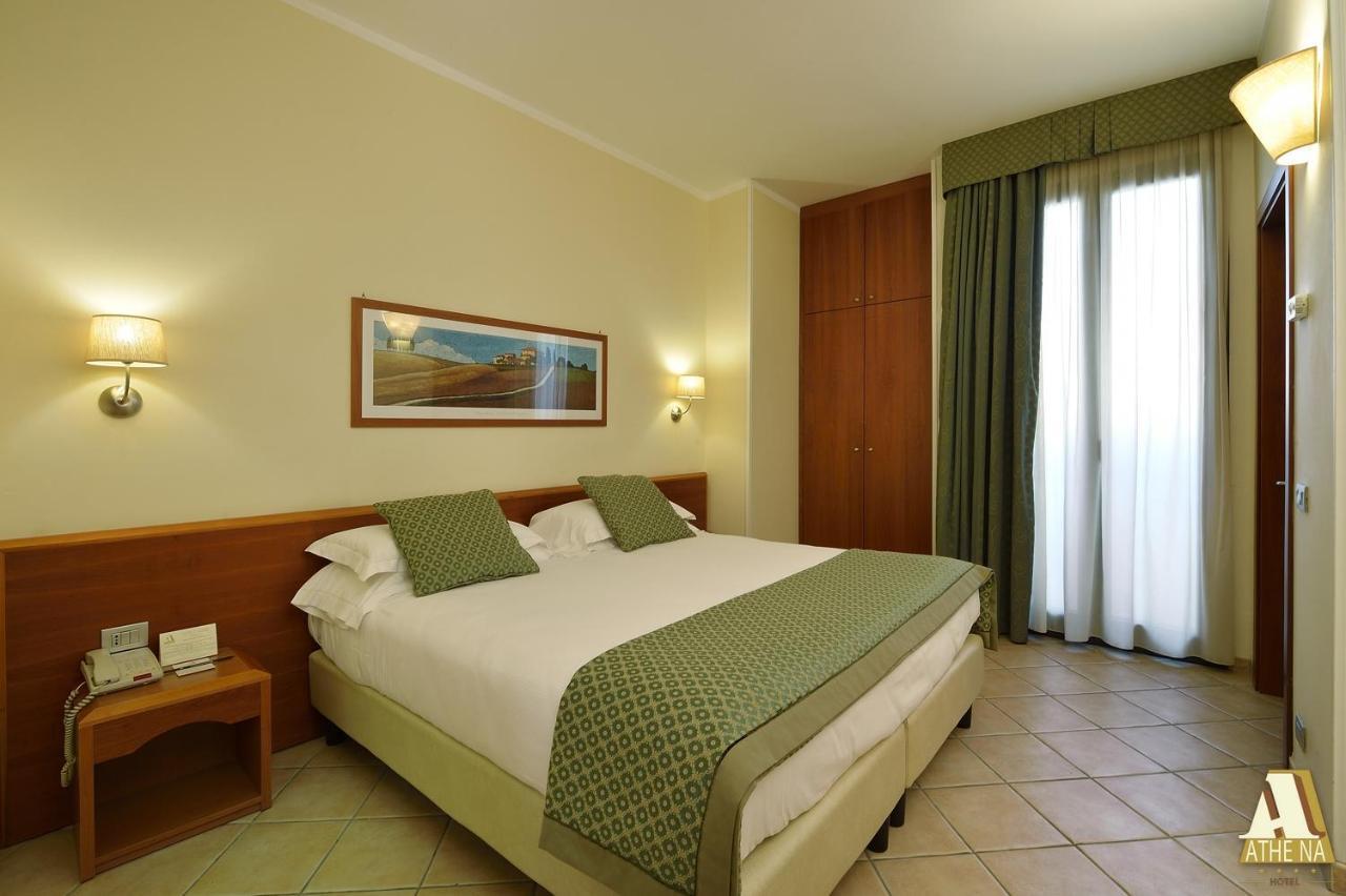 Hotel Athena Siena Bagian luar foto